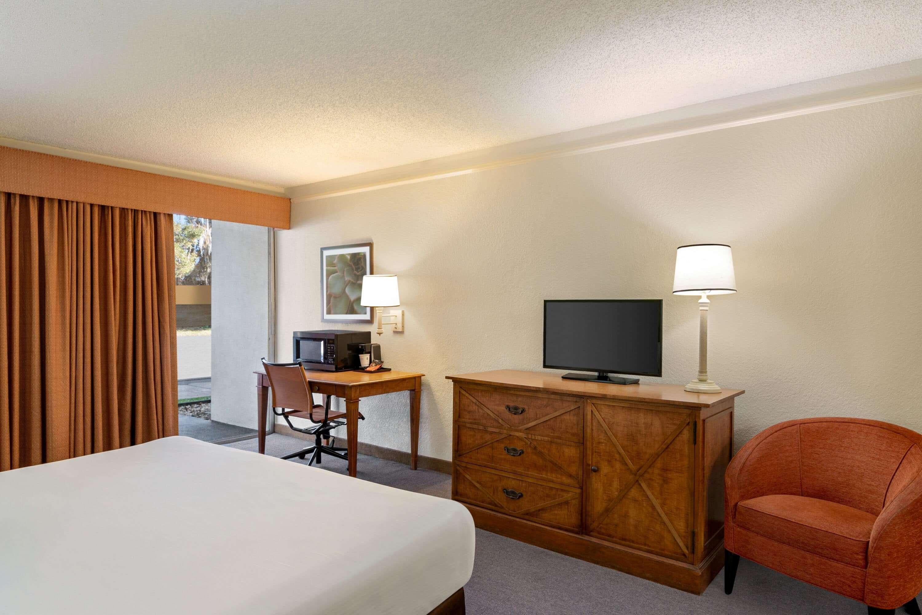 Baymont By Wyndham Daytona Beach - Intl Speedway Eksteriør billede