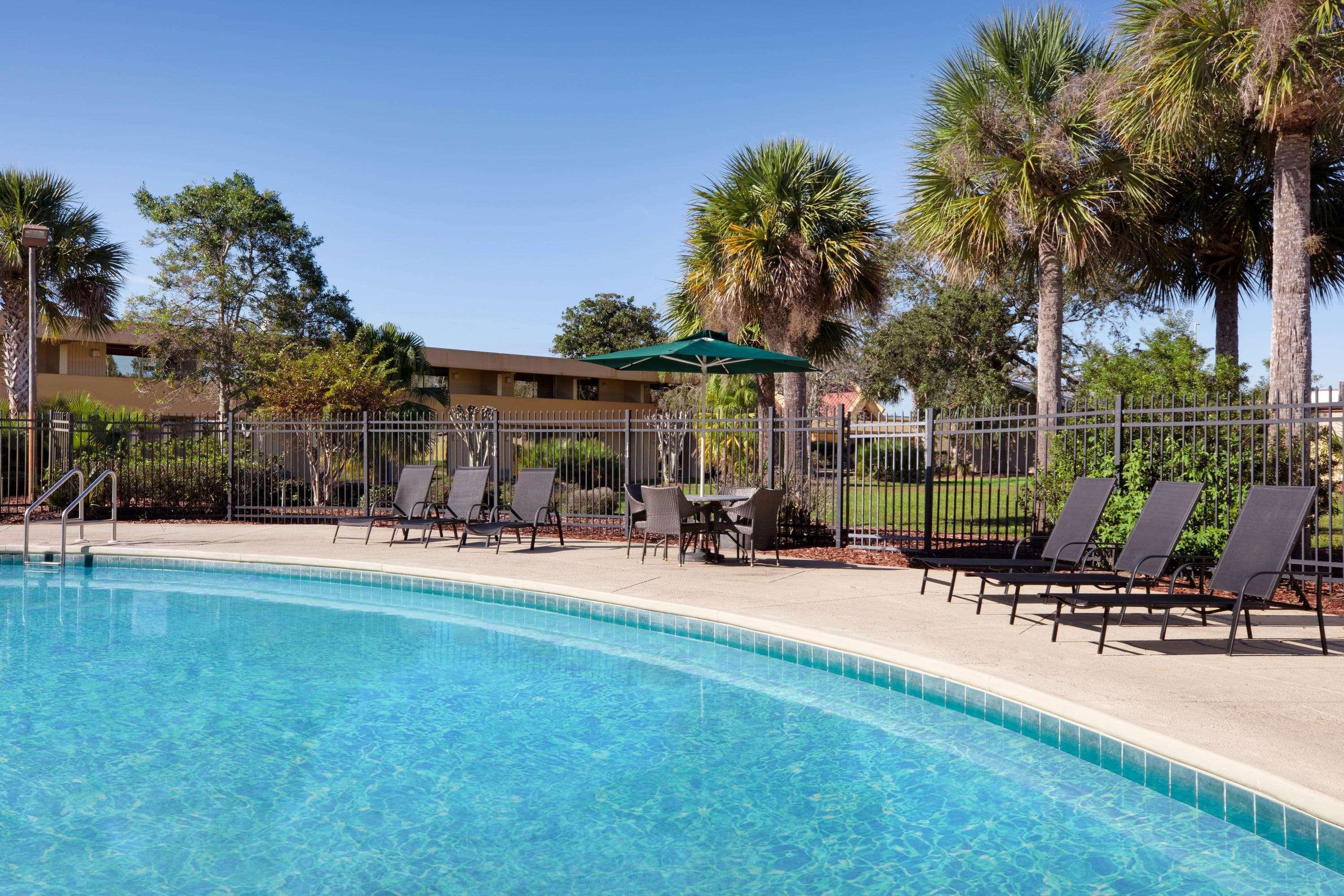 Baymont By Wyndham Daytona Beach - Intl Speedway Eksteriør billede