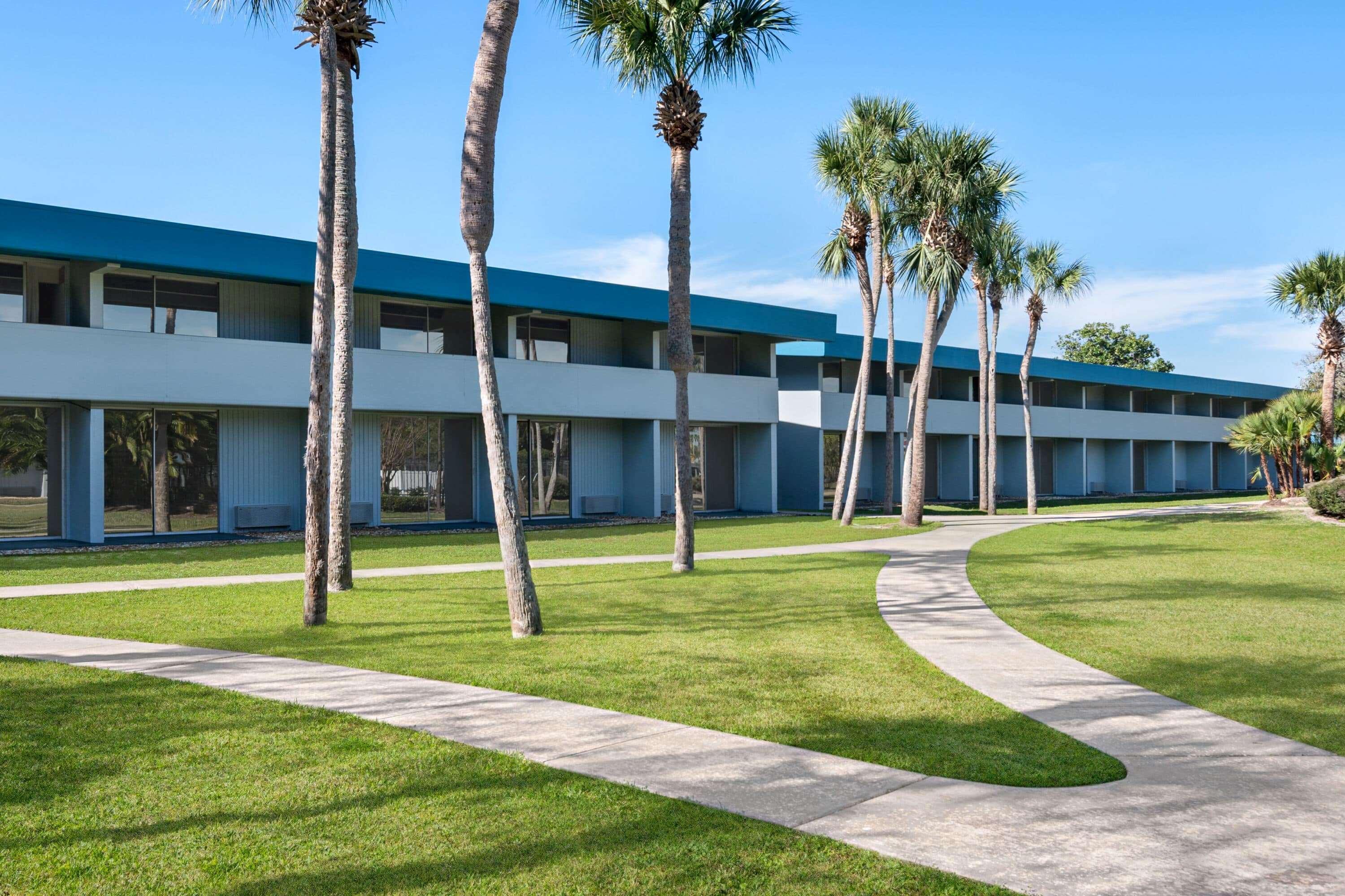 Baymont By Wyndham Daytona Beach - Intl Speedway Eksteriør billede